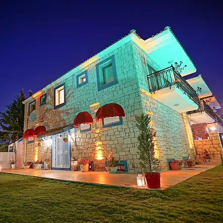 Private Алачати