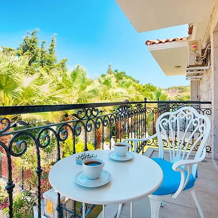 Private Hotel 4*
