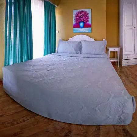 Hotel Private 4*